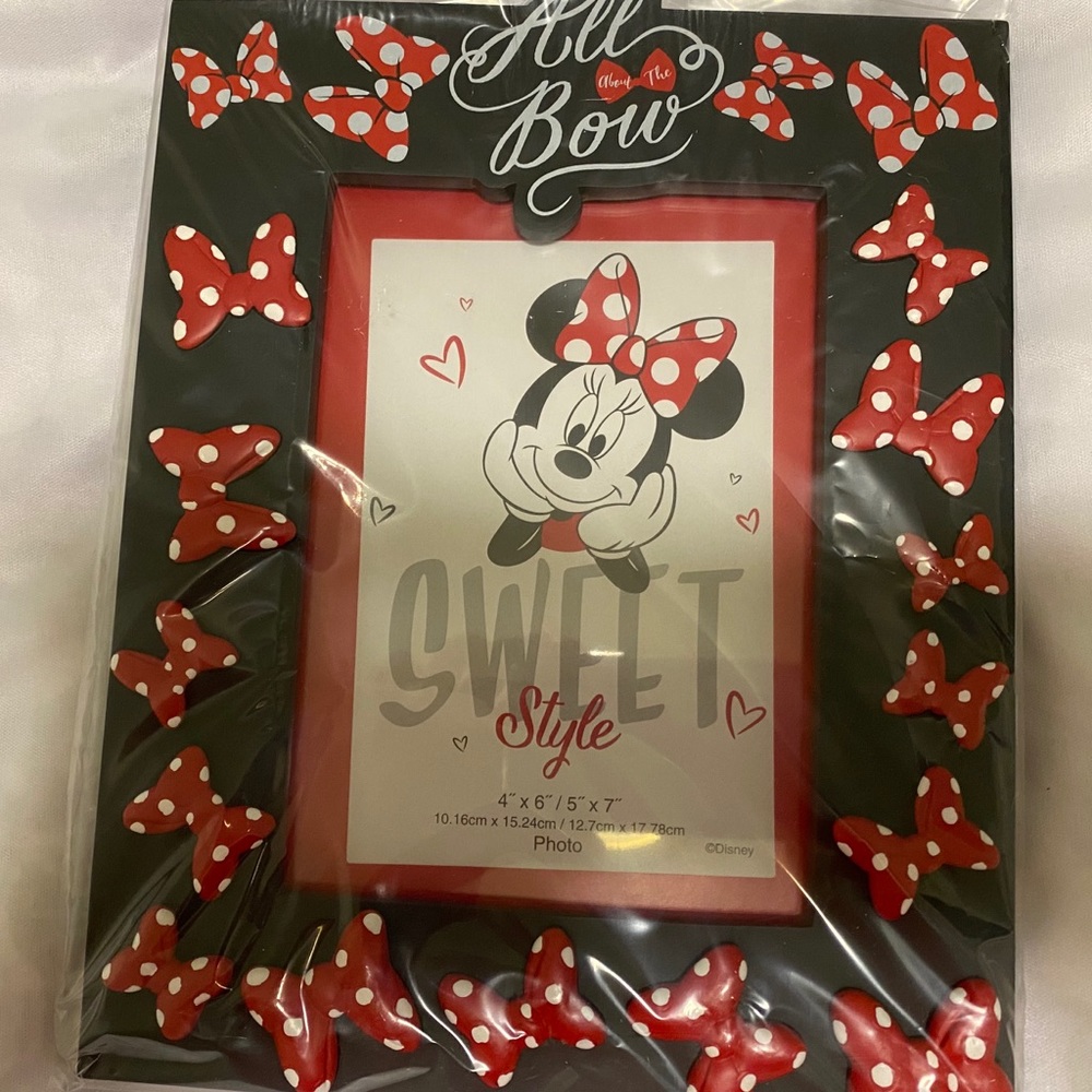 Minnie Mouse All About The Bow Frame 4x6, 5x7